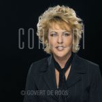 21-03-2005 Hannah Hakze at studio in Amsterdam.

[keywords]Posed, Headshot, Eyecontact, Smiling[/keywords]